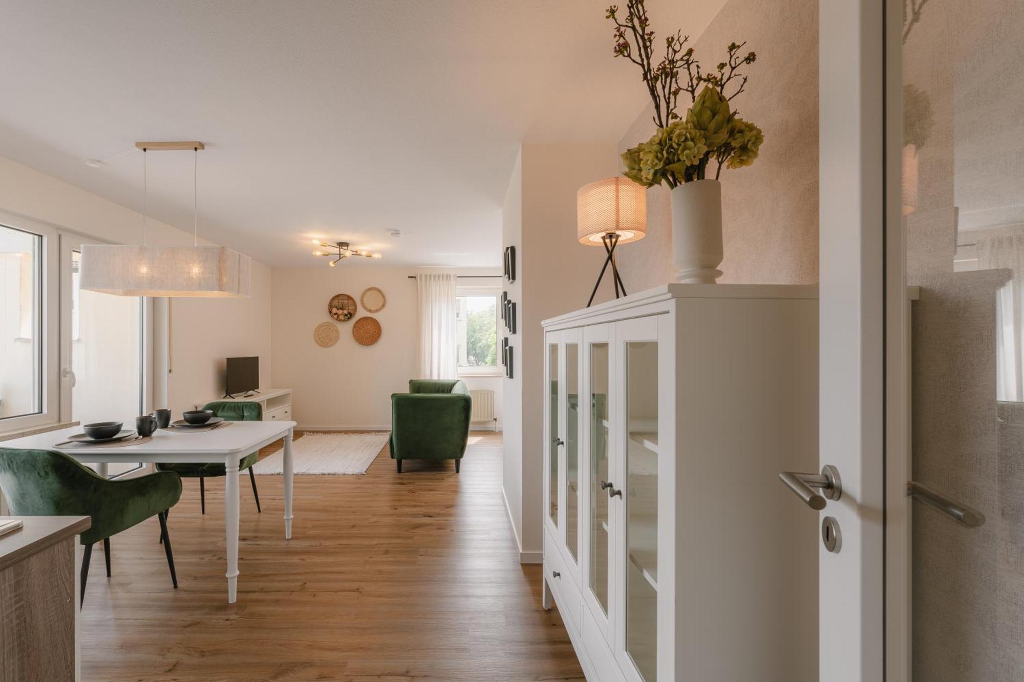 Exklusiv & Zentral: 1-Zi. Apartment Mit Balkon Stellplatz Bayreuth Extérieur photo